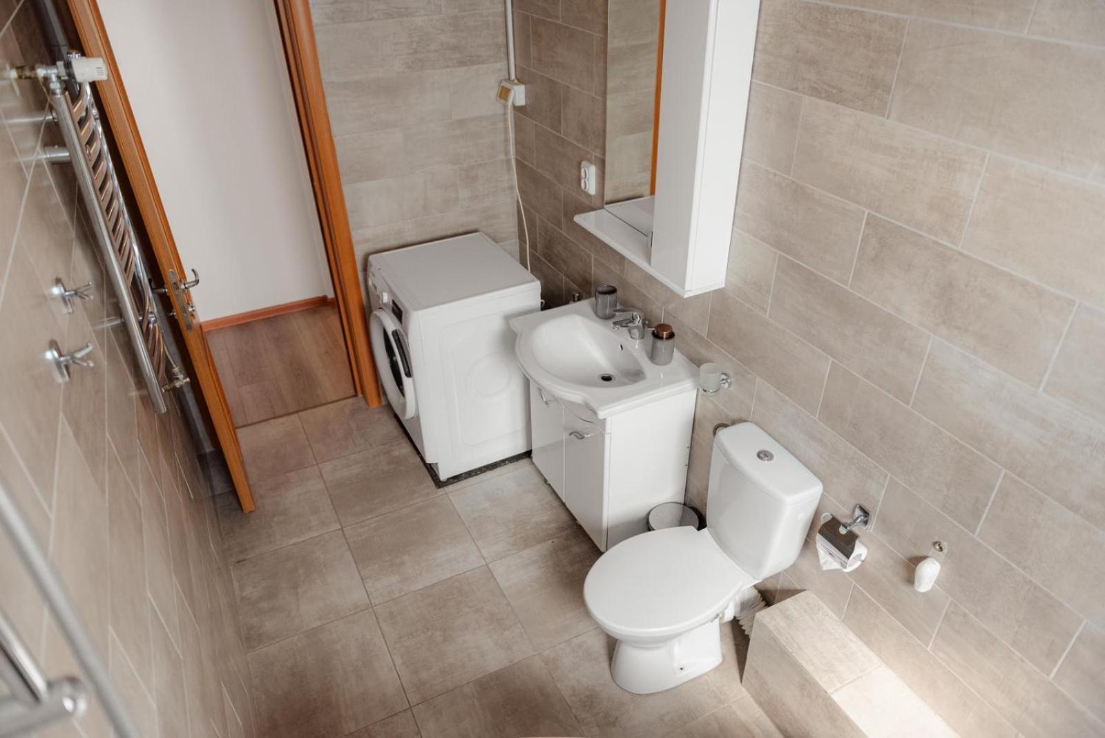Heart Of Downtown 3 Rooms Apartment Self Check In Bucarest Esterno foto