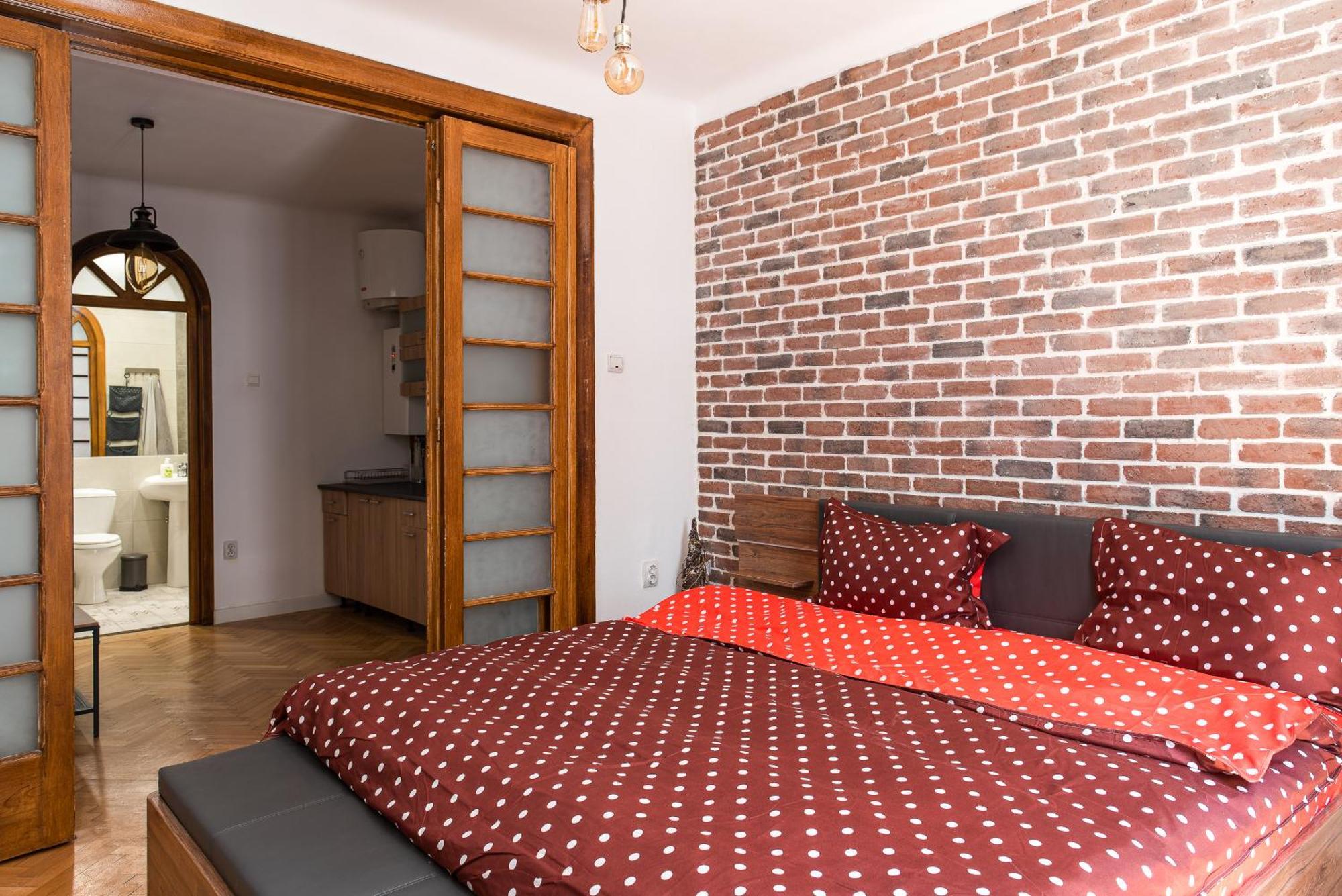 Heart Of Downtown 3 Rooms Apartment Self Check In Bucarest Esterno foto